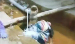 下面流水视频,捕捉时光流转的美丽瞬间